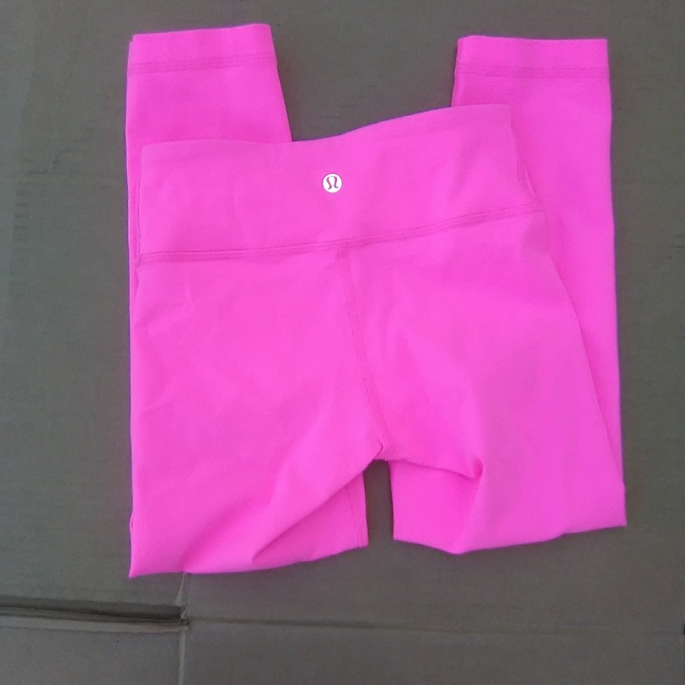 Rare Lululemon athletica winder in crop zing pink - Picture 5 of 7